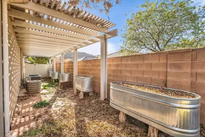 817 E Sonoran Dr, Washington, UT 84780 - Photo 31