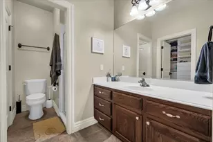 817 E Sonoran Dr, Washington, UT 84780 - Photo 21