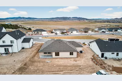 537 S Bryant St, Cedar City, UT 84720 - Photo 41