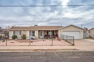315 W 200 N, La Verkin, UT 84745 - Photo 1