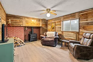 405 W Rosewood Cir, Cedar City, UT 84721 - Photo 17