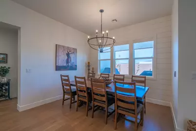 2027 S 3040 E E, Saint George, UT 84790 - Photo 17