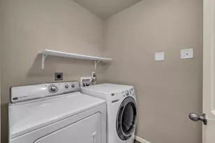 904 N 300 W, Hurricane, UT 84737 - Photo 15