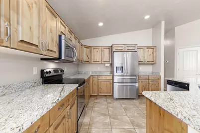 380 N 1660 Cir W, Saint George, UT 84770 - Photo 27