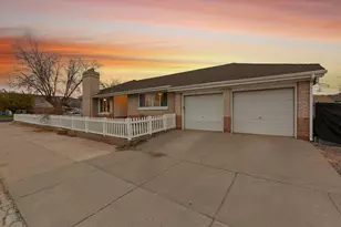 295 S 200 E, Saint George, UT 84770 - Photo 3