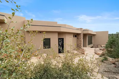 907 W Pinion Hills Dr, Dammeron Valley, UT 84783 - Photo 61