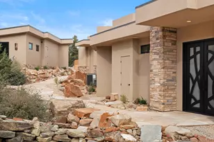 907 W Pinion Hls Dr, Dammeron Valley, UT 84783 - Photo 7