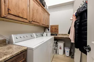 526 S Rainier Dr, Saint George, UT 84770 - Photo 33