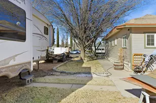 157 W 200 S, Hurricane, UT 84737 - Photo 21