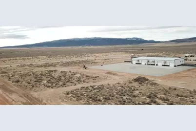 6800 W Shop Space For Rent, Cedar City, UT 84721 - Photo 3