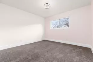 358 W 200 S, Saint George, UT 84770 - Photo 21