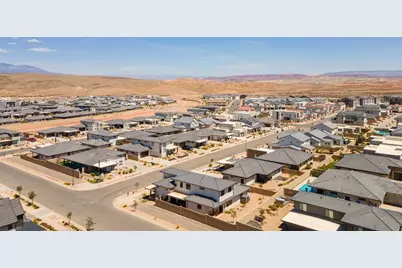 755 W Juniper Hill Dr, Saint George, UT 84790 - Photo 75