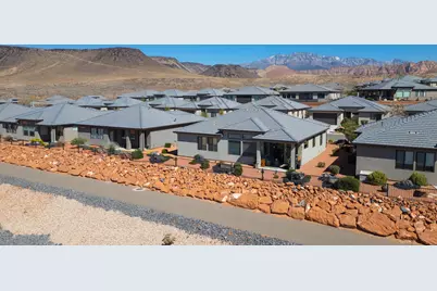 1019 W Jonathon Dr, Washington, UT 84780 - Photo 43