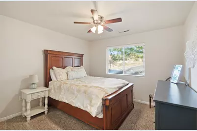 1025 N Ruby Place, Washington, UT 84780 - Photo 13