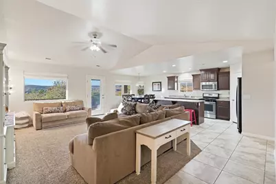 1025 N Ruby Place, Washington, UT 84780 - Photo 7