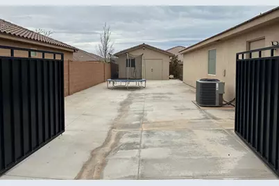 970 E 3800 S, Washington, UT 84780 - Photo 21
