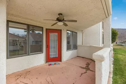 275 S Valley View #J102, Saint George, UT 84770 - Photo 9