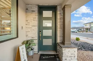 756 W Owen Dr, Saint George, UT 84790 - Photo 3