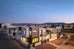 716 W Coastline Pl, Saint George, UT 84790 - Photo 1