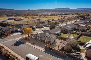 201 W Lake Ln, Toquerville, UT 84774 - Photo 41