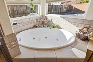 201 W Lake Ln, Toquerville, UT 84774 - Photo 25