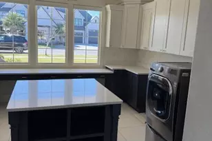 2275 E Meadow Valley Ln, Saint George, UT 84790 - Photo 9