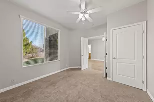 2274 S Mountain View Circle, Saint George, UT 84790 - Photo 17