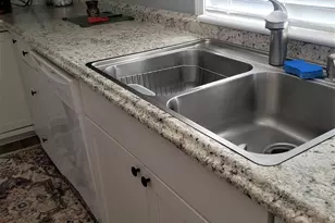 200 E 400 S, Washington, UT 84780 - Photo 9