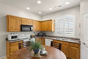 417 N 2480 W, Hurricane, UT 84737 - Photo 9