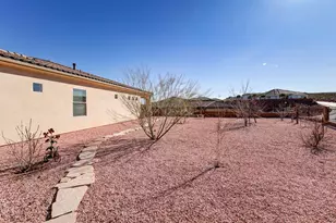 2030 N Reserve Pkwy, Washington, UT 84780 - Photo 21