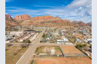 780 N Hildale St, Hildale, UT 84784 - Photo 51