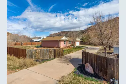 780 N Hildale St, Hildale, UT 84784 - Photo 65