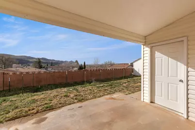 250 E 970 N, Hurricane, UT 84737 - Photo 25
