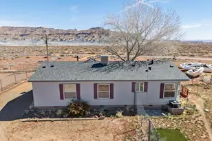 200 N Ethan Allen, Big Water, UT 84741 - Photo 29