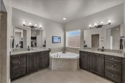 57 W Chesterfield Dr, Washington, UT 84780 - Photo 15