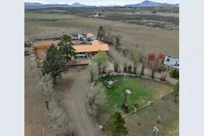 915 N Main St, Panguitch, UT 84759 - Photo 1
