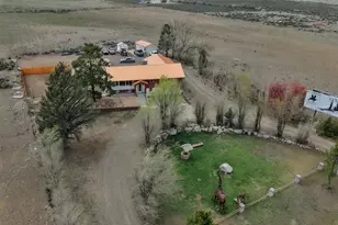 915 N Main St, Panguitch, UT 84759 - Photo 1