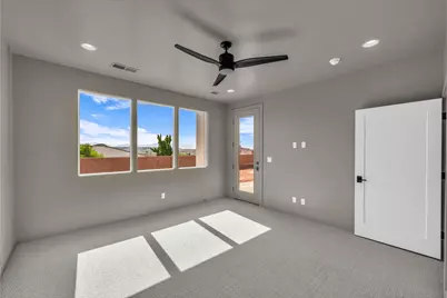1928 N Chapman Dr, Washington, UT 84780 - Photo 13