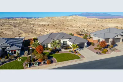 1651 E Wolf Hole Dr, Saint George, UT 84790 - Photo 35