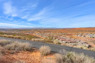 1163 N Crown King Ave, Washington, UT 84780 - Photo 31