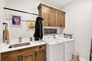 2303 S Cyn Cir, Cedar City, UT 84720 - Photo 33