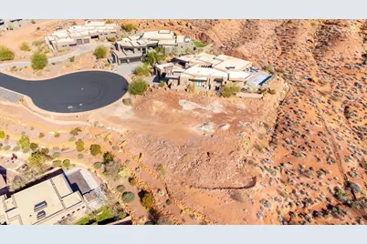 N Kachina Vistas Cir, Saint George, UT 84770 - Photo 3