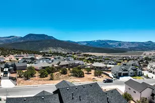 2910 W Rock Ridge Dr, Cedar City, UT 84720 - Photo 11