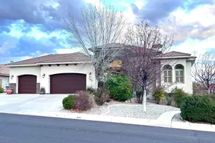1052 N 1830 E Cir, Saint George, UT 84770 - Photo 1