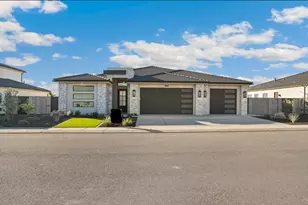 3323 Pharoah Wy, Santa Clara, UT 84765 - Photo 1