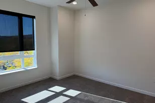 983 W State St, Hurricane, UT 84737 - Photo 11