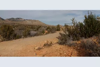 995 S Utah Hill Rd, Gunlock, UT 84733 - Photo 7