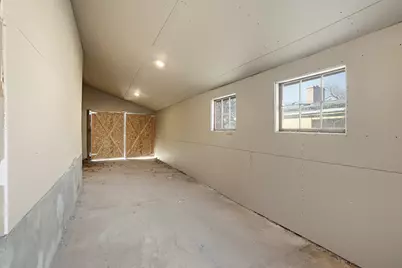 131 S 200 E, Cedar City, UT 84720 - Photo 37