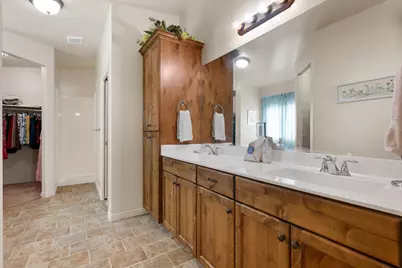 336 E Desert Rose Way, Ivins, UT 84738 - Photo 17