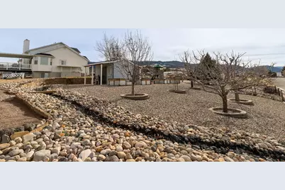 1653 N Millstone Cir, Enoch, UT 84721 - Photo 91
